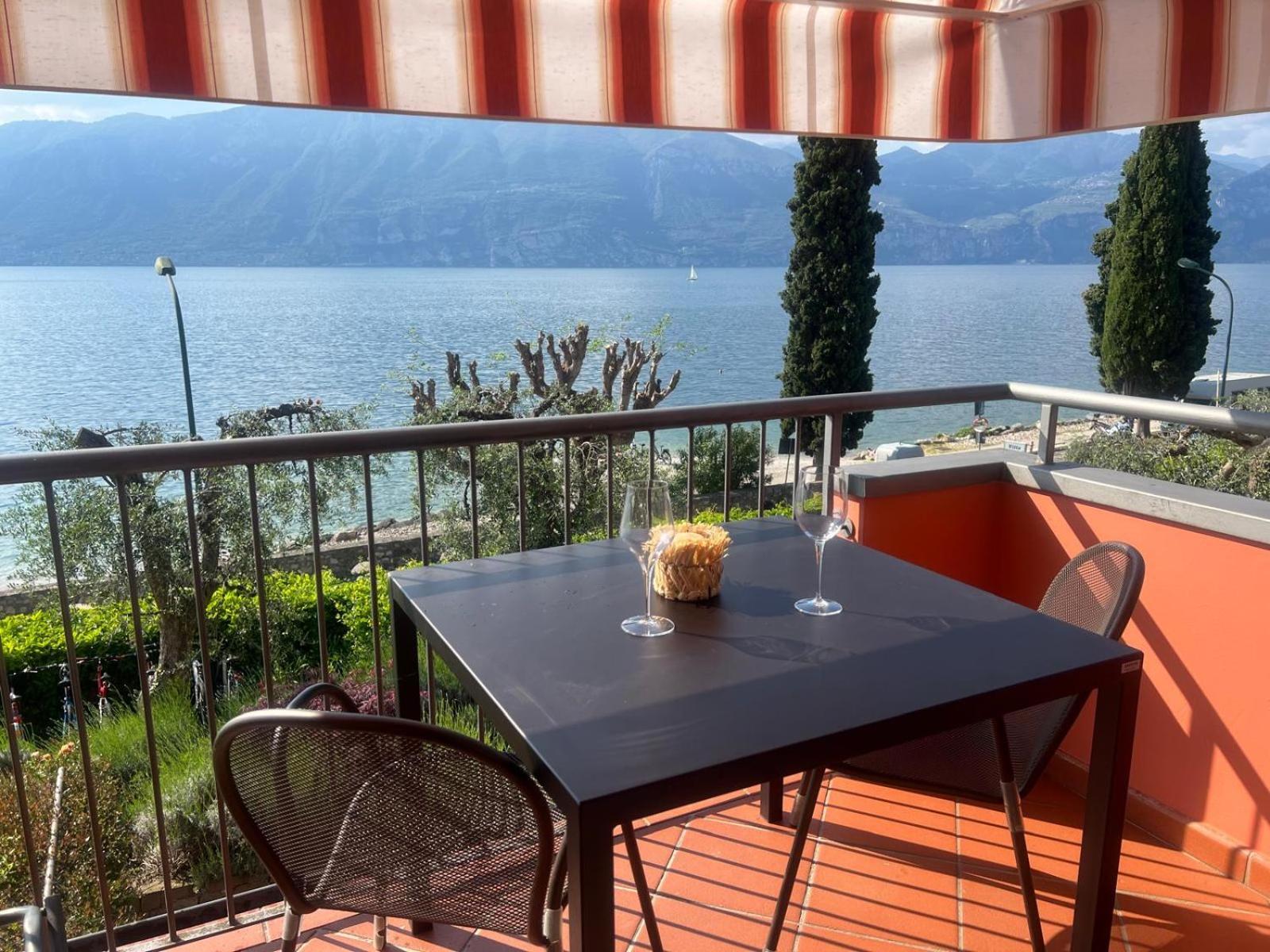 Residence Villa Al Lido 브렌조네 술 가르다 외부 사진