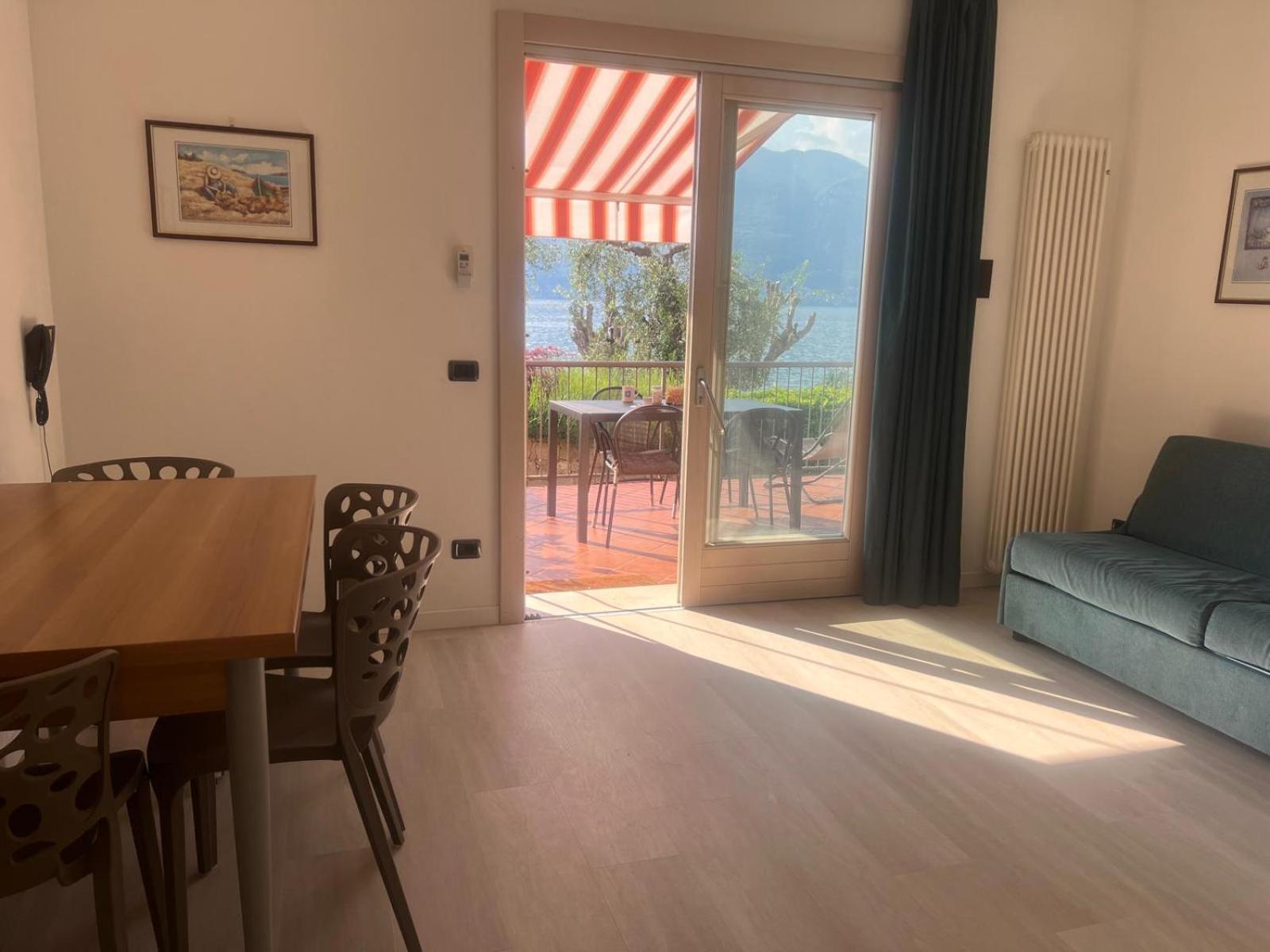 Residence Villa Al Lido 브렌조네 술 가르다 외부 사진
