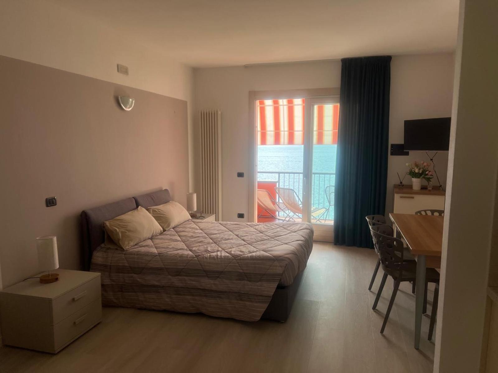 Residence Villa Al Lido 브렌조네 술 가르다 외부 사진